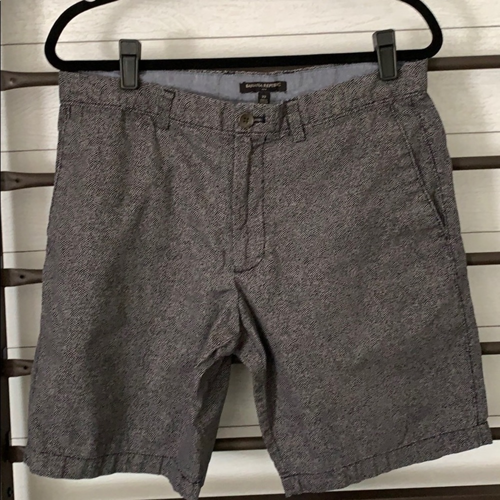 Banana Republic Navy Blue Flat Front Men’s Shorts